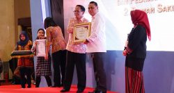 Tiga Layanan Publik