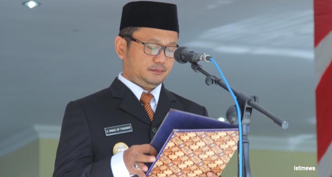 wakil Bupati Mamuju Irwan Pababari