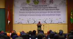 Peringatan Hari Ibu ke-90 1