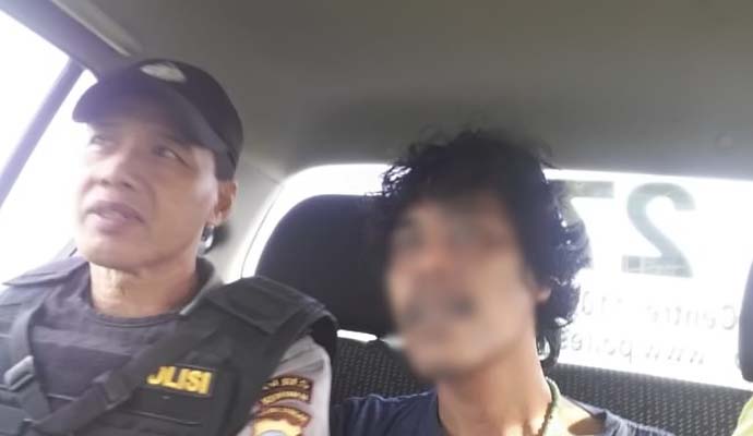 Anak Bacok Ibunya