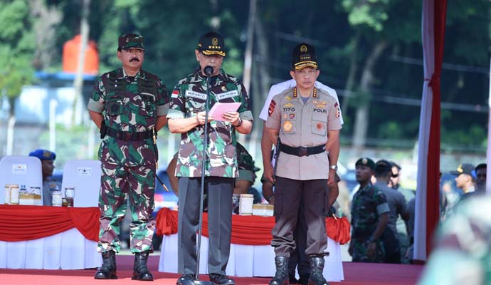 Ratusan Ribu Prajurit 1