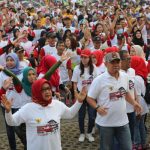 Puluhan Ribu Masyarakat 1