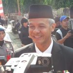 Gubernur Jateng Usul