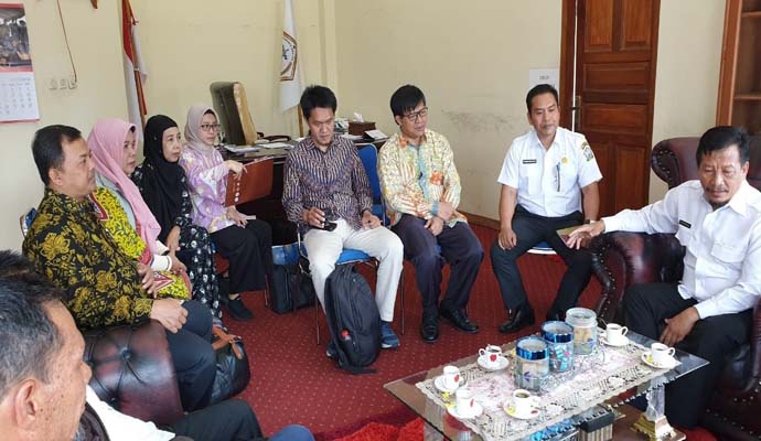 UGM Akan Dampingi