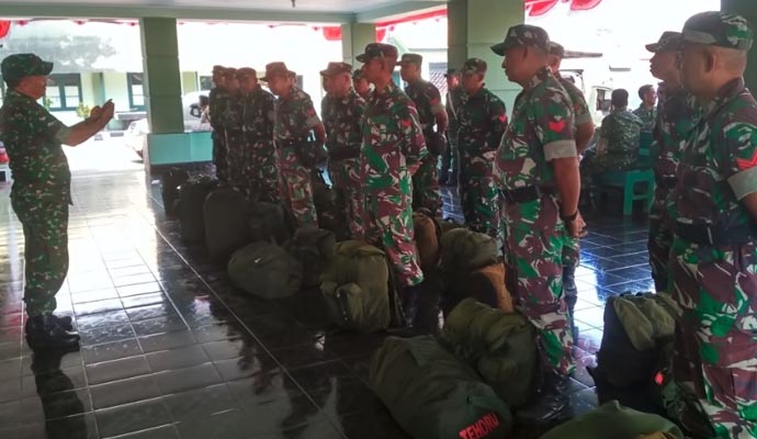 16 Prajurit Tamtama Diberangkatkan 1