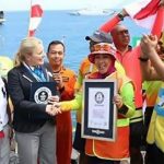 Pecahkan Rekor Rangkaian Manusia 1