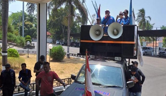 Ratusan Buruh KSPSI Gelar