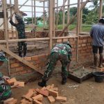 Kostrad Bantu Warga Bangun Rumah 1