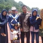 Riri Anak Sopir Truk Lulusan 1
