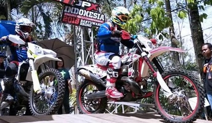 Tim Joki Kuda Besi Diponegoro 1