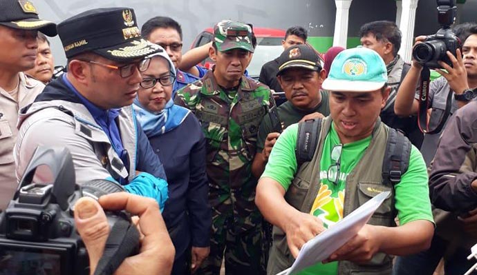 Gubernur Jabar Tinjau Desa Bojongkulur 1