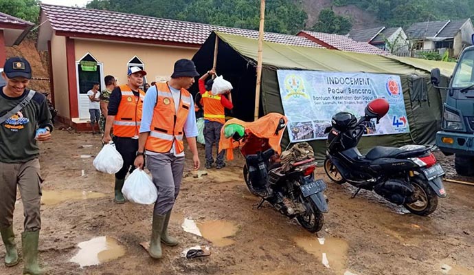 Indocement Berikan Bantuan untuk Korban 3