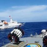 KRI Tjiptadi-381 Usir Kapal Coast Guard China