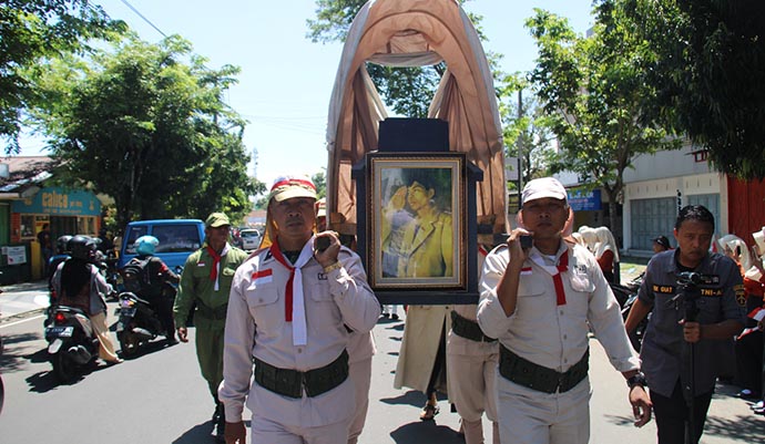 Kirab Merah Putih Awali 1