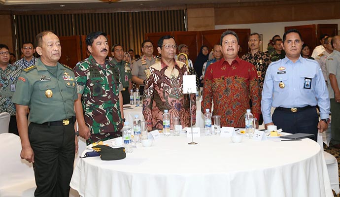 Panglima TNI Sebagai Saksi 1