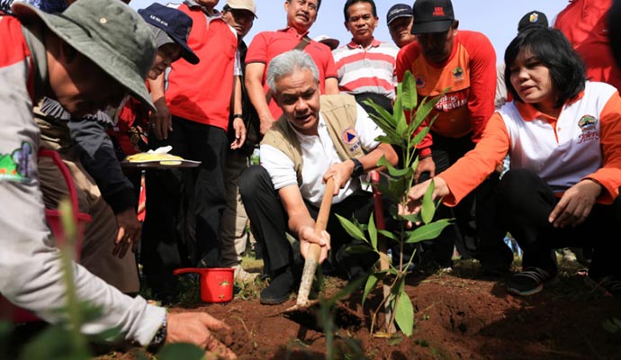 Selamatkan Mata Air Kali Suren 1