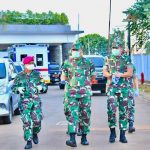 Kasum TNI Tinjau Rumkit Darurat 4