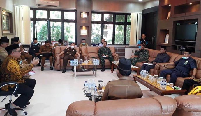 Dandim Rapat Bersama Forkopimda Aceh Barat 1