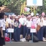 Siswa di Subang Memulai