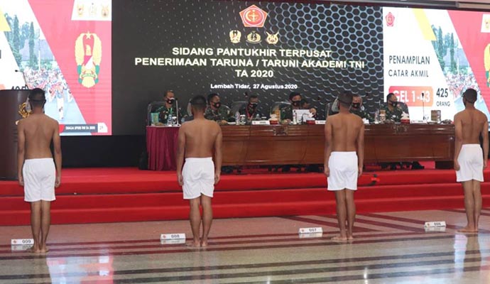 Panglima TNI Pimpin Sidang 1