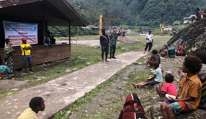 Satgas Yonif 754 Kostrad Kawal 1