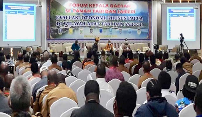 9 Kepala Daerah di Papua