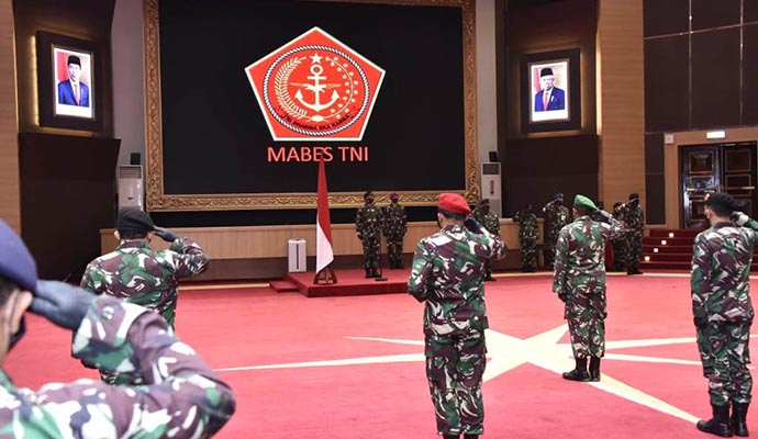 Panglima TNI Terima Laporan 1