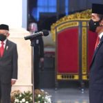 Presiden Anugerahkan Tanda 1