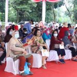 Keluarga di Mabes TNI 1