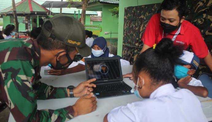 TNI Rangkul Telkom 1