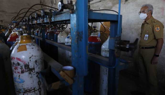 Ganjar Sidak Depo Oksigen 1