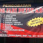 Pengobatan Totok Jari Petir 0