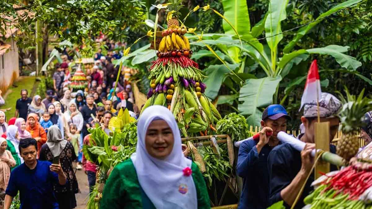 Warga Lembur Sawah Mulyaharja 1