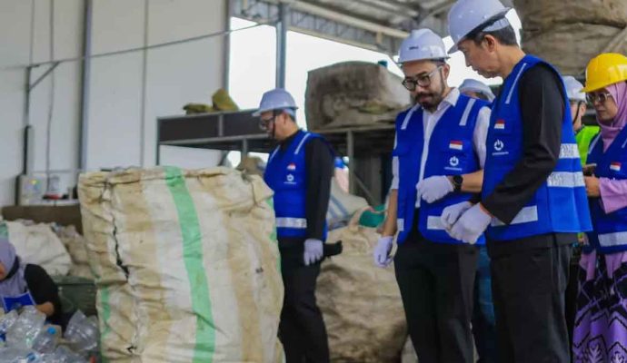 Perkuat Pengelolaan Sampah 1