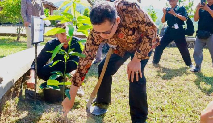 Bupati Magelang Grengseng 1