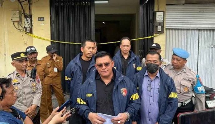 Impor Ilegal Ponsel Bekas 1